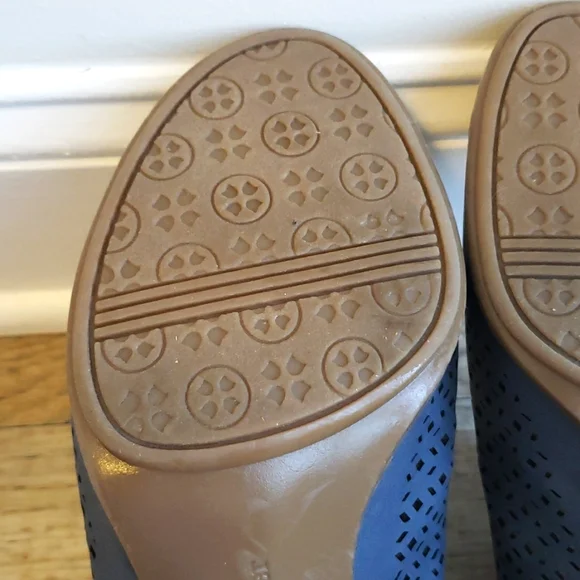 Naturalizer Tolan Sandal - Picture 13 of 14